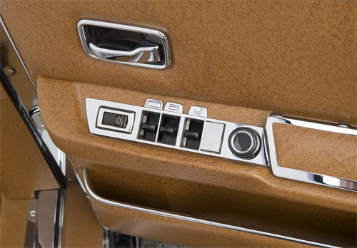 Mercedes 600 Pullman Landaulet - limo tổng thống hàng hiếm - ảnh 9
