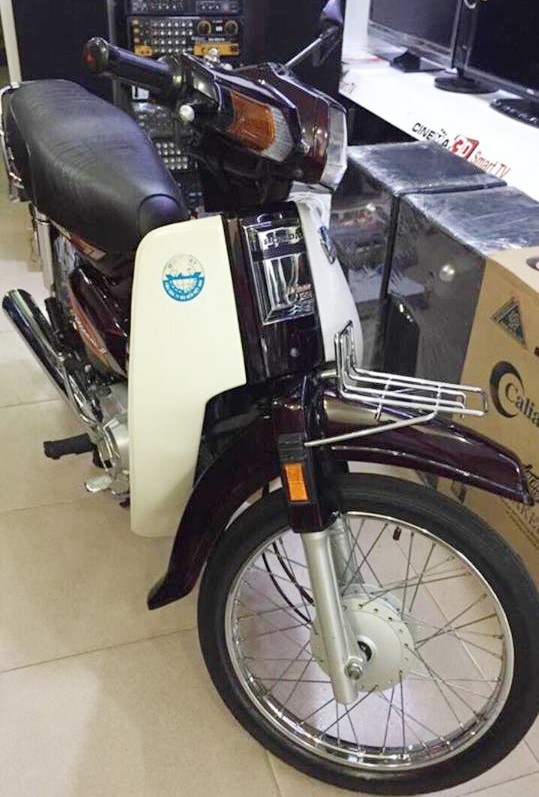 Cận cảnh Honda Dream II hàng hiếm 140 triệu chưa bán ở Sài Gòn - ảnh 3