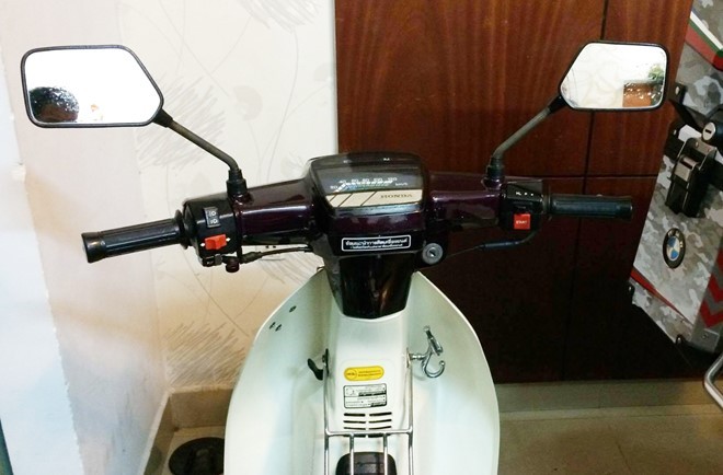 Cận cảnh Honda Dream II hàng hiếm 140 triệu chưa bán ở Sài Gòn - ảnh 4