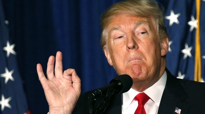 Nhà tiên tri Nostradamus dự đoán gì về ông Trump - ảnh 1