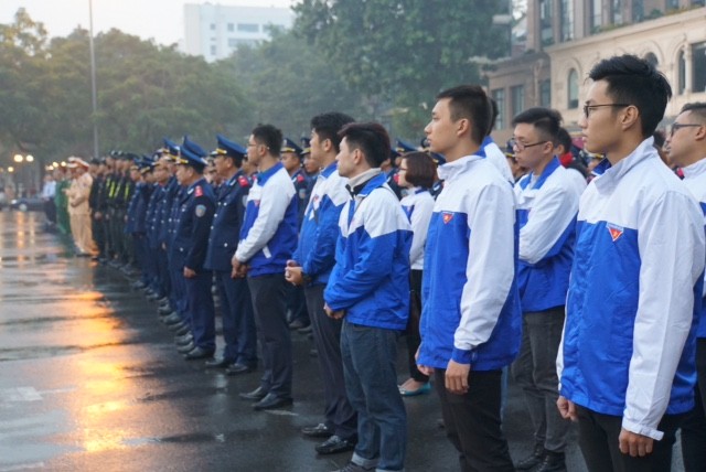 Ra quân năm ATGT 2017 và cao điểm Tết Nguyên đán - ảnh 7