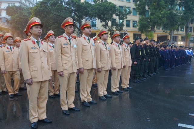 Ra quân năm ATGT 2017 và cao điểm Tết Nguyên đán - ảnh 4