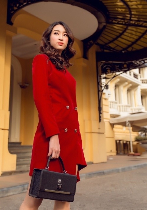 Hoa hậu Mỹ Linh rạng rỡ xuống phố mùa đông - ảnh 6
