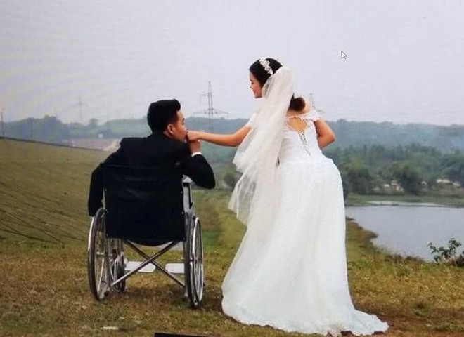 Kết thúc đẹp cho chuyện tình của chàng trai cụt hai chân - ảnh 1