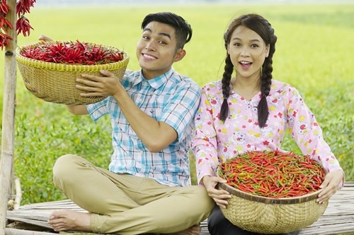 Nhan Phúc Vinh, Tường Vi đóng cặp trong phim hài Tết - ảnh 2