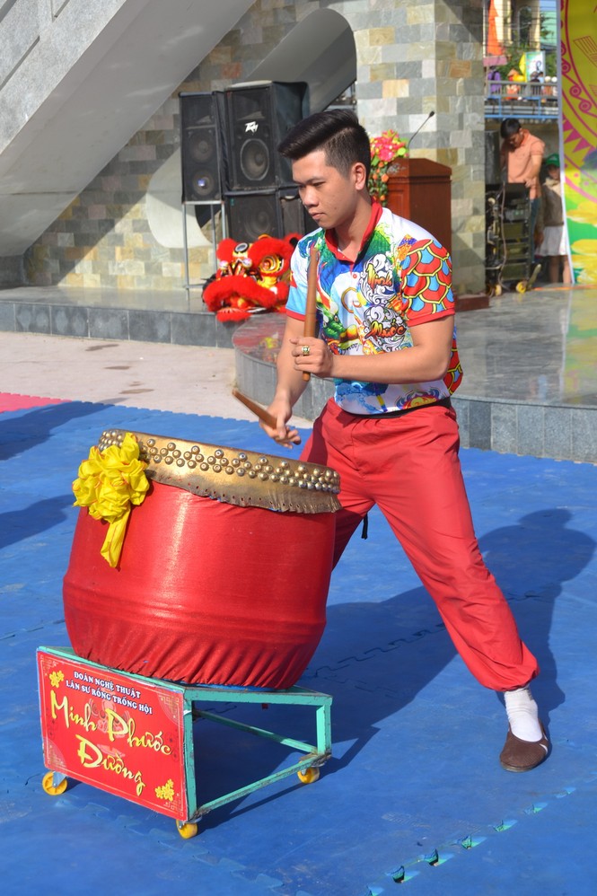 Hàng ngàn người dân náo nức đi dự Lễ hội Chợ Gò - ảnh 3