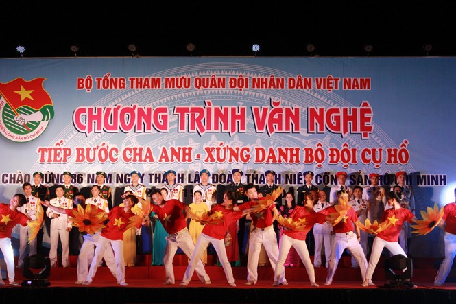 Tuổi trẻ Bộ Tổng tham mưu tiếp bước cha anh - ảnh 3