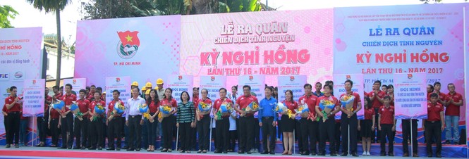 Xuất quân chiến dịch tình nguyện Kỳ nghỉ hồng 2017 - ảnh 1