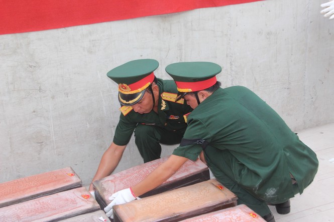 Rưng rưng lễ truy điệu 72 liệt sĩ hy sinh tại sân bay Biên Hòa - ảnh 17