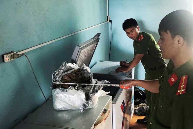 Chúa sơn lâm vùi thây trong bể rượu khủng ở Lâm Đồng - ảnh 1
