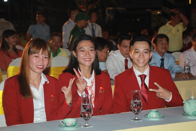 TP. HCM tuyên dương các vận động viên tiêu biểu SEA Games 29 - ảnh 2
