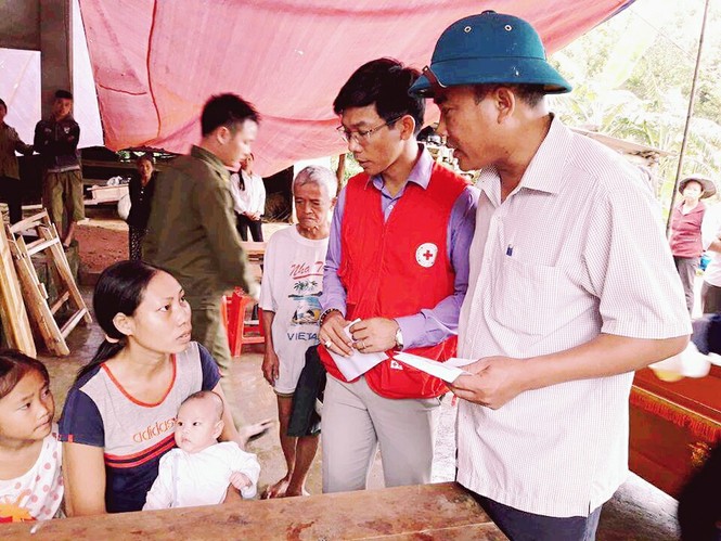 Hai bố con ở Nghệ An bị sét đánh tử vong ngay trên giường - ảnh 1