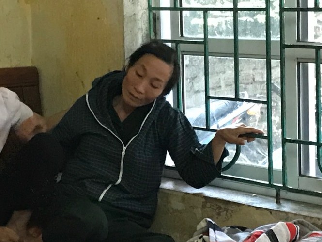 Khóc nghẹn tiễn đưa nhà báo Đinh Hữu Dư - ảnh 13
