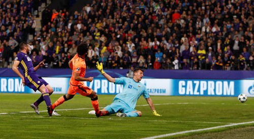 Thắng 7-0 ở Champions League, Liverpool lập kỷ lục bóng đá Anh - ảnh 2