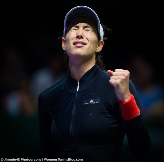 WTA Finals: Mỹ nhân CH Séc 'hủy diệt' lão tướng Venus - ảnh 1
