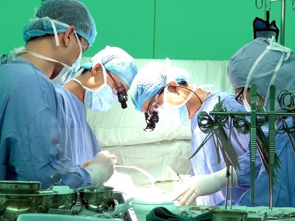 Nghị quyết TW 6 về bảo vệ, chăm sóc và nâng cao sức khỏe nhân dân - ảnh 1