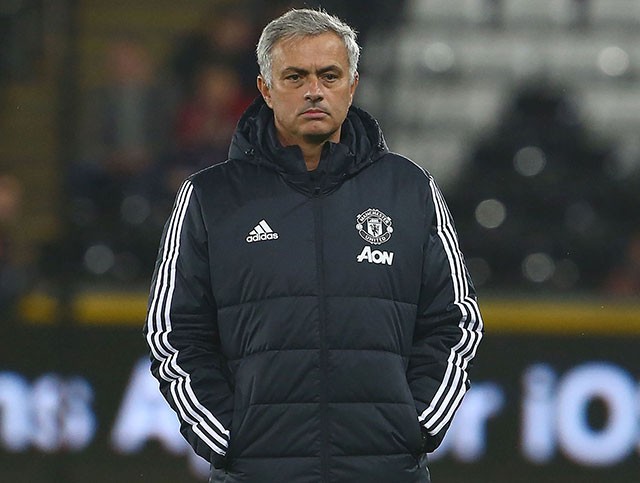 Mourinho nói M.U thua Chelsea là 'không công bằng' - ảnh 1