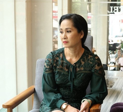 Cuộc sống khi về hưu của 'mẹ chồng Hương Bông' - ảnh 1