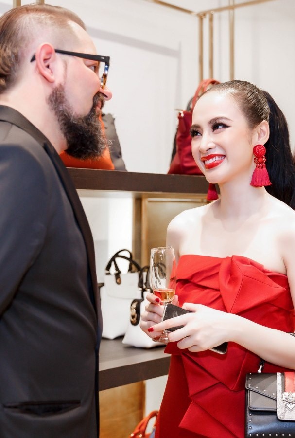 Angela Phương Trinh diện 'cây' đỏ siêu quyến rũ tại sự kiện - ảnh 5