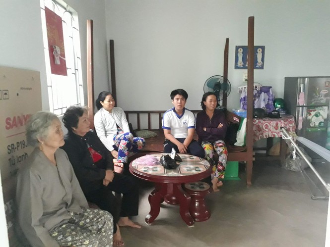 Bão Tembin đổ bộ - ảnh 1