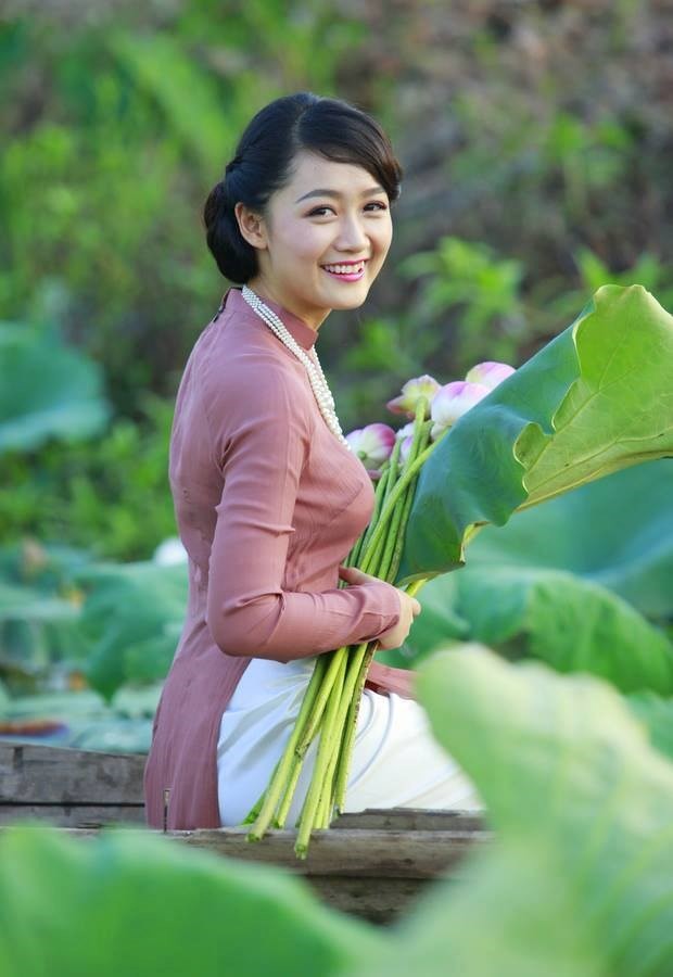 Nhan sắc của Thu Hà - MC thời sự từng thi hoa hậu - ảnh 1