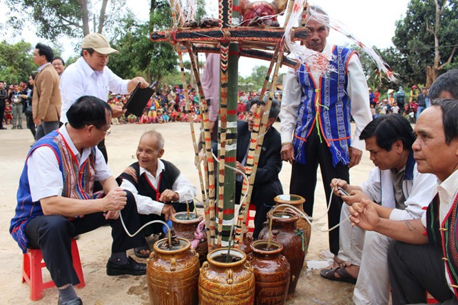 Đặc sắc lễ mừng lúa mới của đồng bào Xê Đăng - ảnh 7