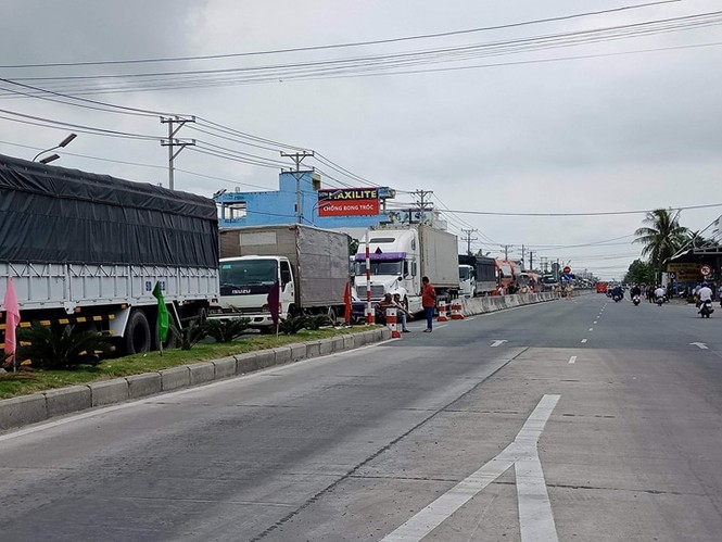 Tài xế trả tiền lẻ, đòi viết giấy ghi nợ ở BOT Cần Thơ – Phụng Hiệp - ảnh 8