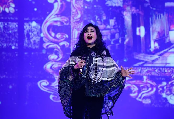Showbiz 14/1: Đức Phúc truyền kinh nghiệm yêu 'bá đạo' cho Trường Giang - ảnh 4