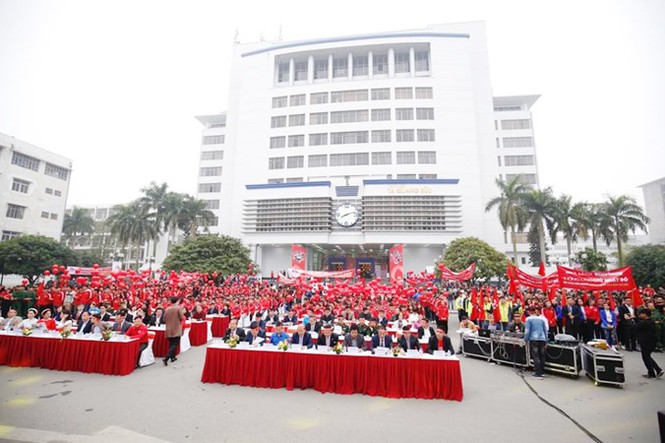 Chủ Nhật Đỏ 2018 - ảnh 2