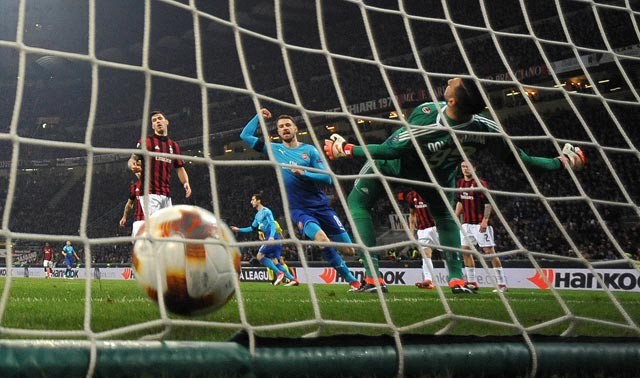 Đánh bại Milan tại San Siro, Arsenal tiệm cận tứ kết Europa League - ảnh 1