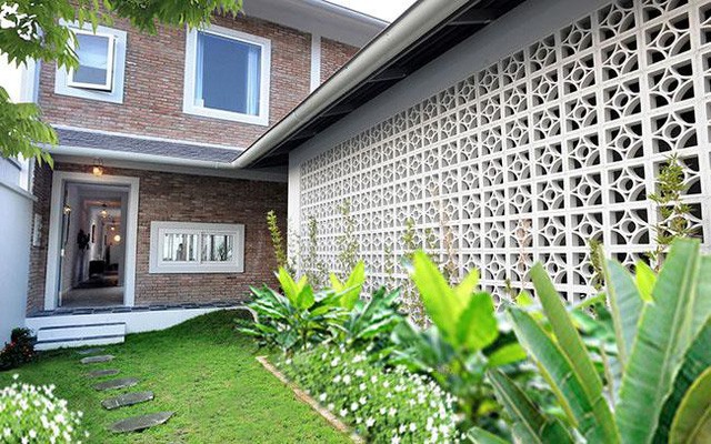 Nhà ống chật hẹp 'lột xác' thành nhà vườn xanh mướt - ảnh 2