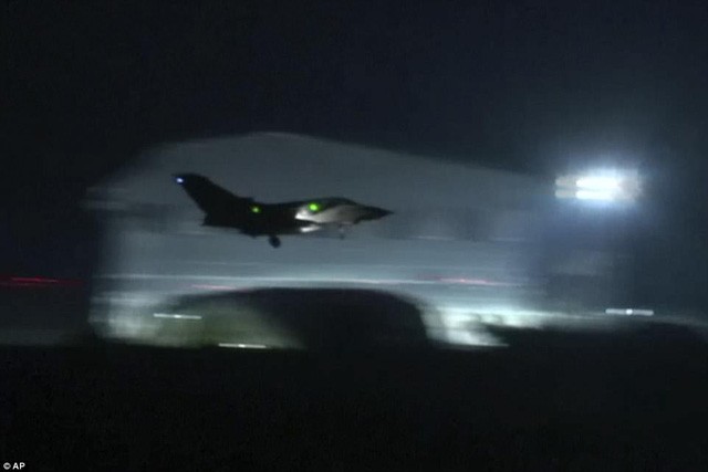 Trung tâm nghiên cứu khoa học của Syria bị đánh sập do vụ không kích - ảnh 1