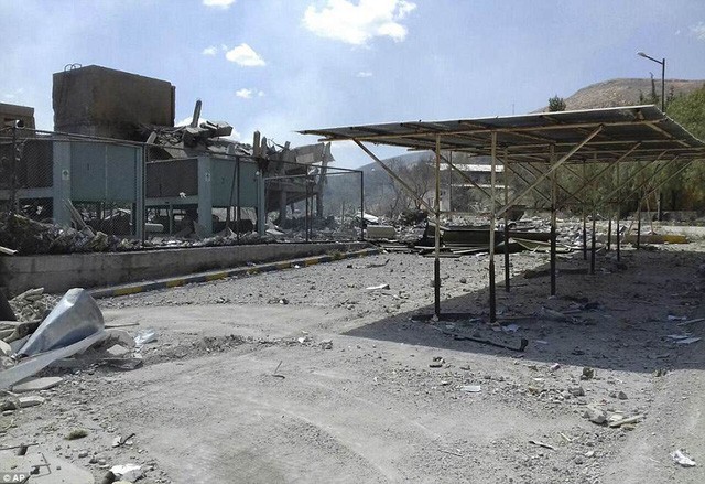 Trung tâm nghiên cứu khoa học của Syria bị đánh sập do vụ không kích - ảnh 15