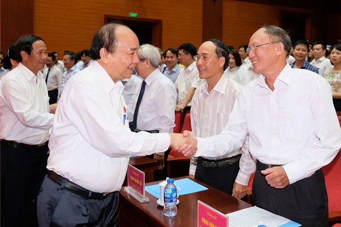 Chùm ảnh: Thủ tướng tiếp xúc cử tri Hải Phòng - ảnh 3