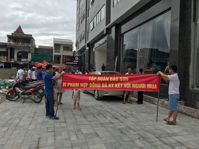 Lệnh hỏa tốc ở 'làng' biệt thự triệu đô - ảnh 7