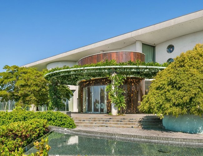Khó tin, căn biệt thự lạ 800m2 mà tiền điện chỉ hết 500.000đ/tháng - ảnh 4