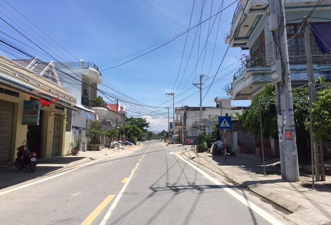 ‘Bão sốt đất’ đã tạm tan ở Vân Phong - ảnh 2