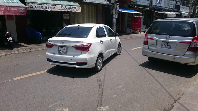 Sở Giao thông Khánh Hoà phủ nhận việc 'chèn ép' Grab - ảnh 1