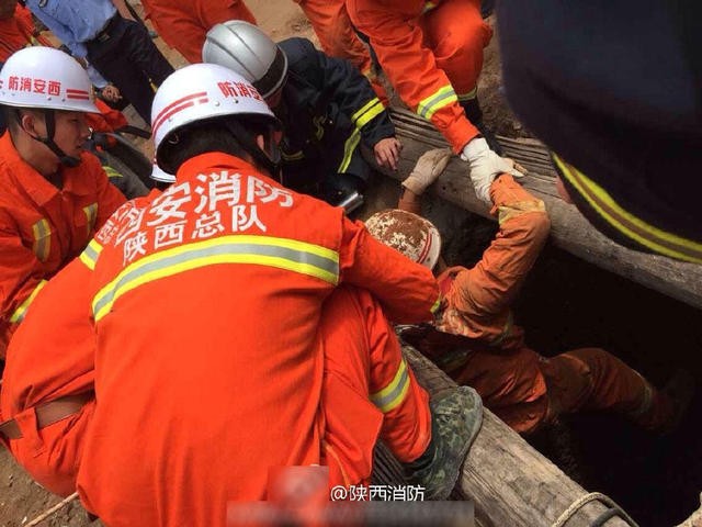 Rơi xuống giếng sâu 40m, bé 2 tuổi sống sót thần kỳ - ảnh 10