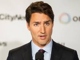 Canada quyết rút chiến đấu cơ không kích IS về nước - ảnh 1
