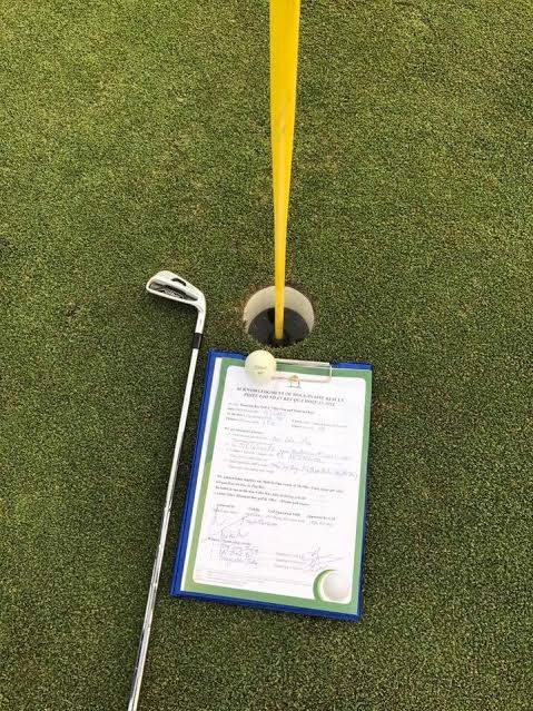 Ba golf thủ cùng lập hole-in-one trên sân Nha Trang trong một ngày - ảnh 1