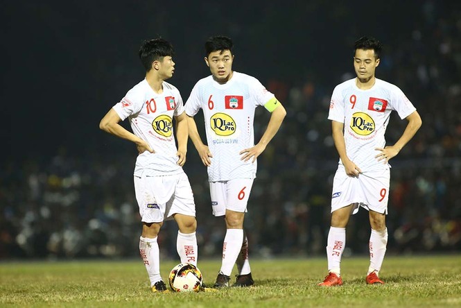 HAGL cần Công Phượng bùng nổ để 'sống sót' ở Hàng Đẫy - ảnh 1