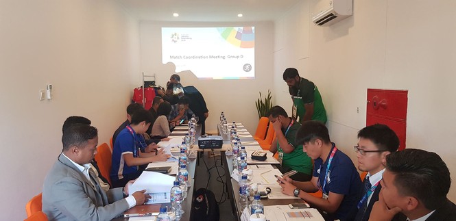 Olympic Việt Nam đăng ký trang phục đỏ khi gặp Pakistan - ảnh 1