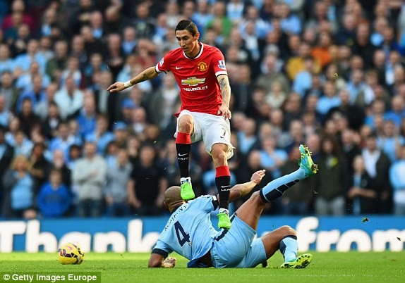 Man City-M.U (1-0): Quỷ đỏ ôm hận vì tội đồ Smalling - ảnh 17