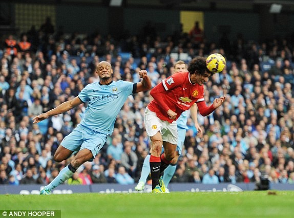 Man City-M.U (1-0): Quỷ đỏ ôm hận vì tội đồ Smalling - ảnh 18