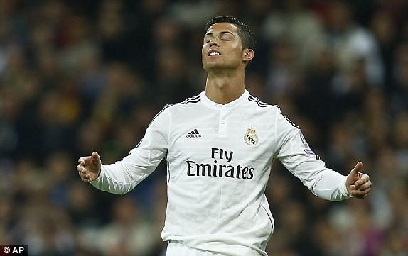 Real Madrid vs Liverpool (1-0): Hoàng gia lấy vé sớm - ảnh 10