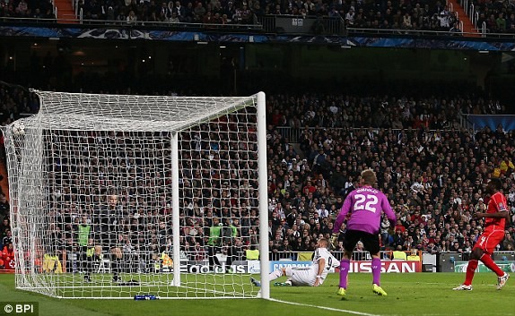 Real Madrid vs Liverpool (1-0): Hoàng gia lấy vé sớm - ảnh 5