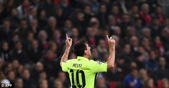 Ajax vs Barca (0-2): Messi san bằng kỷ lục của 'Chúa nhẫn' - ảnh 8
