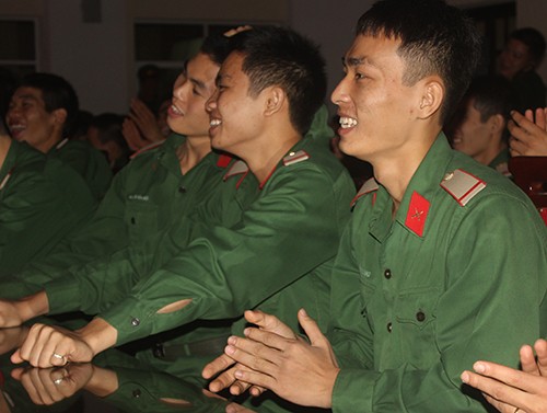'Ngày Pháp luật' ở Đoàn Cận vệ thép - ảnh 6