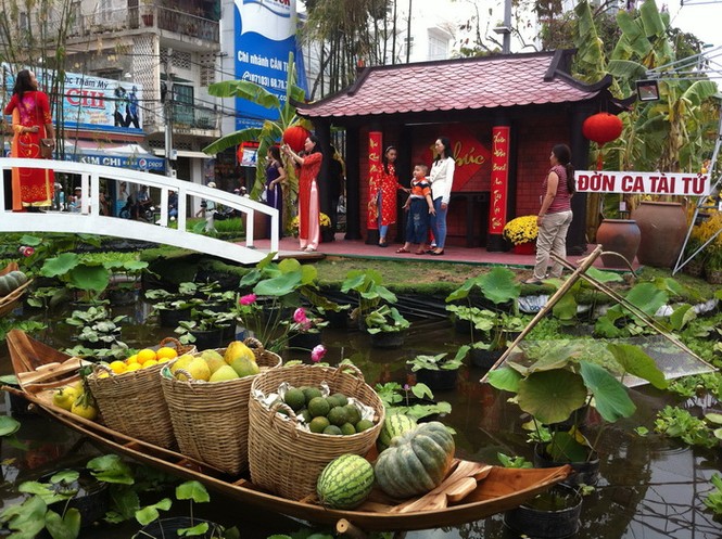 Đường hoa Xuân Cần Thơ hướng về biển Đông - ảnh 10